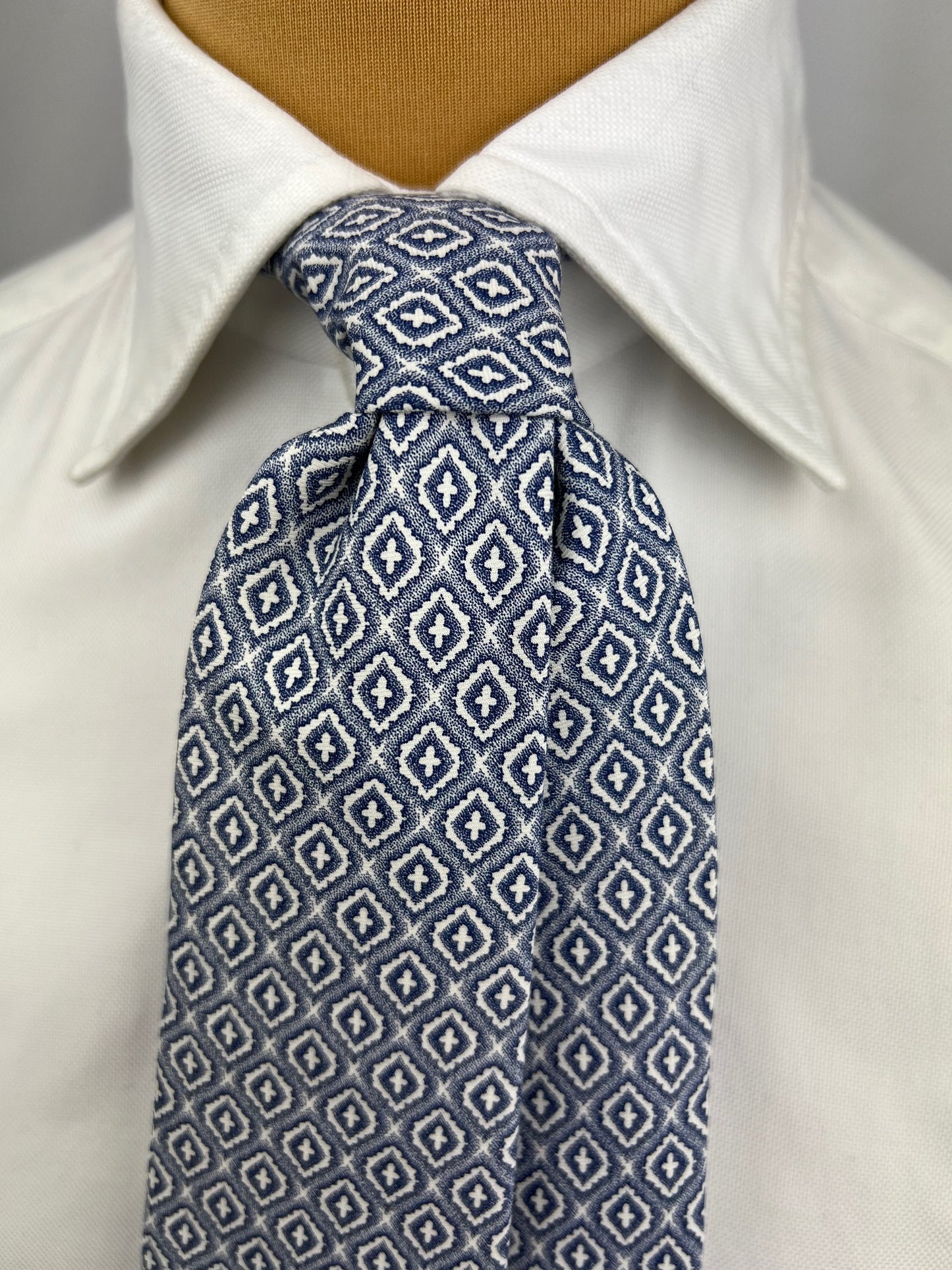 Tie #1003