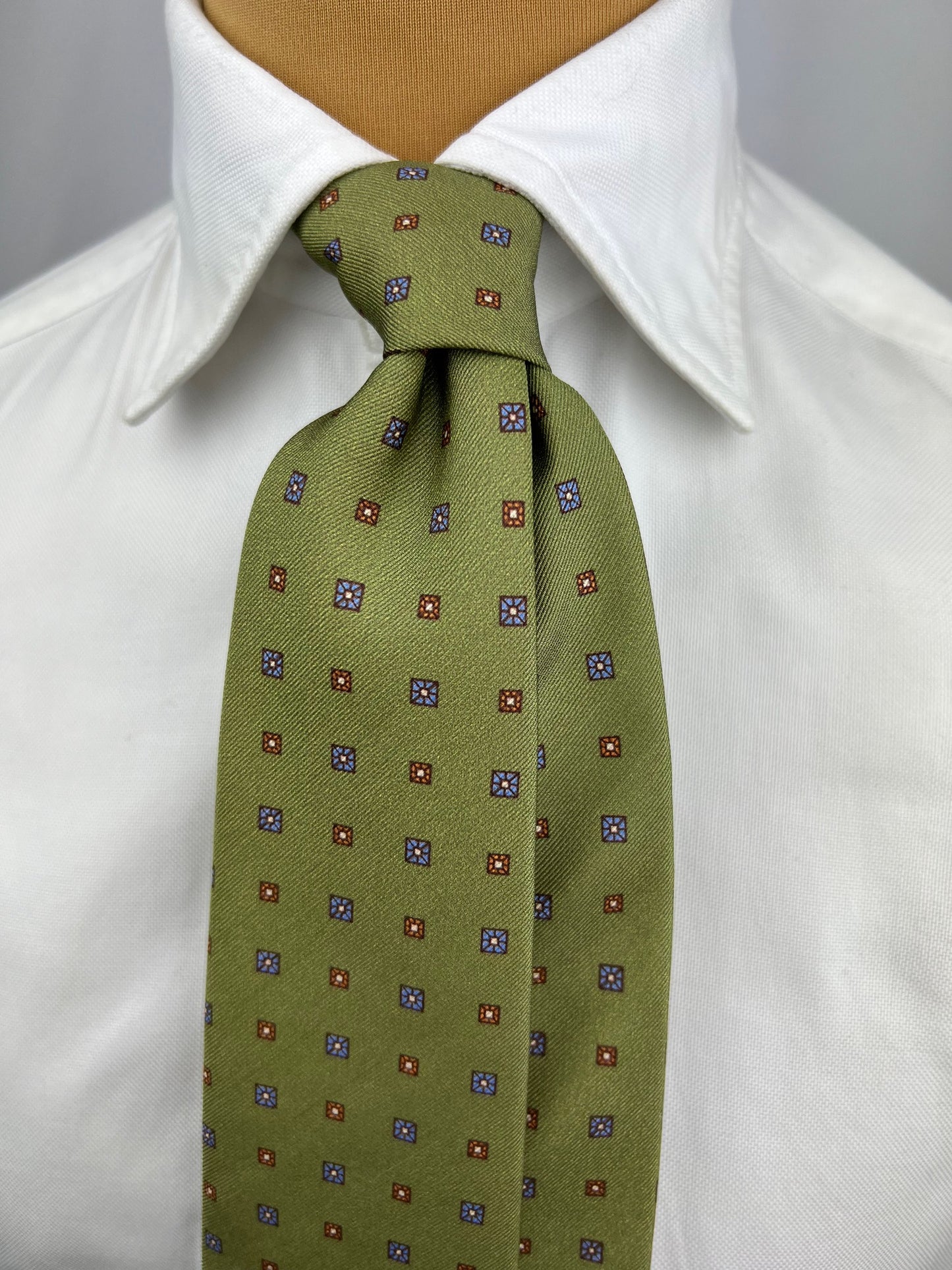 Tie #1004