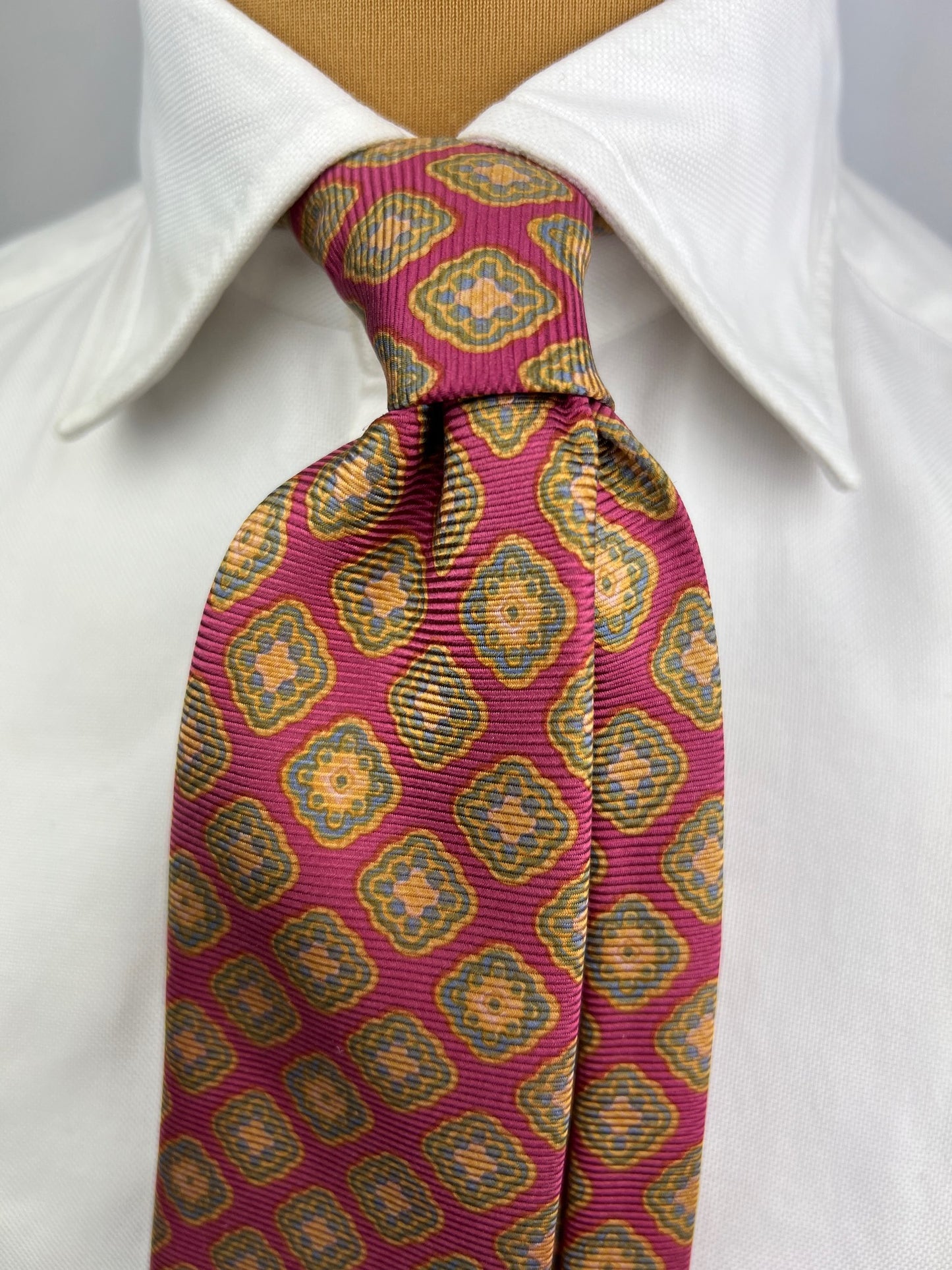 Tie #1005