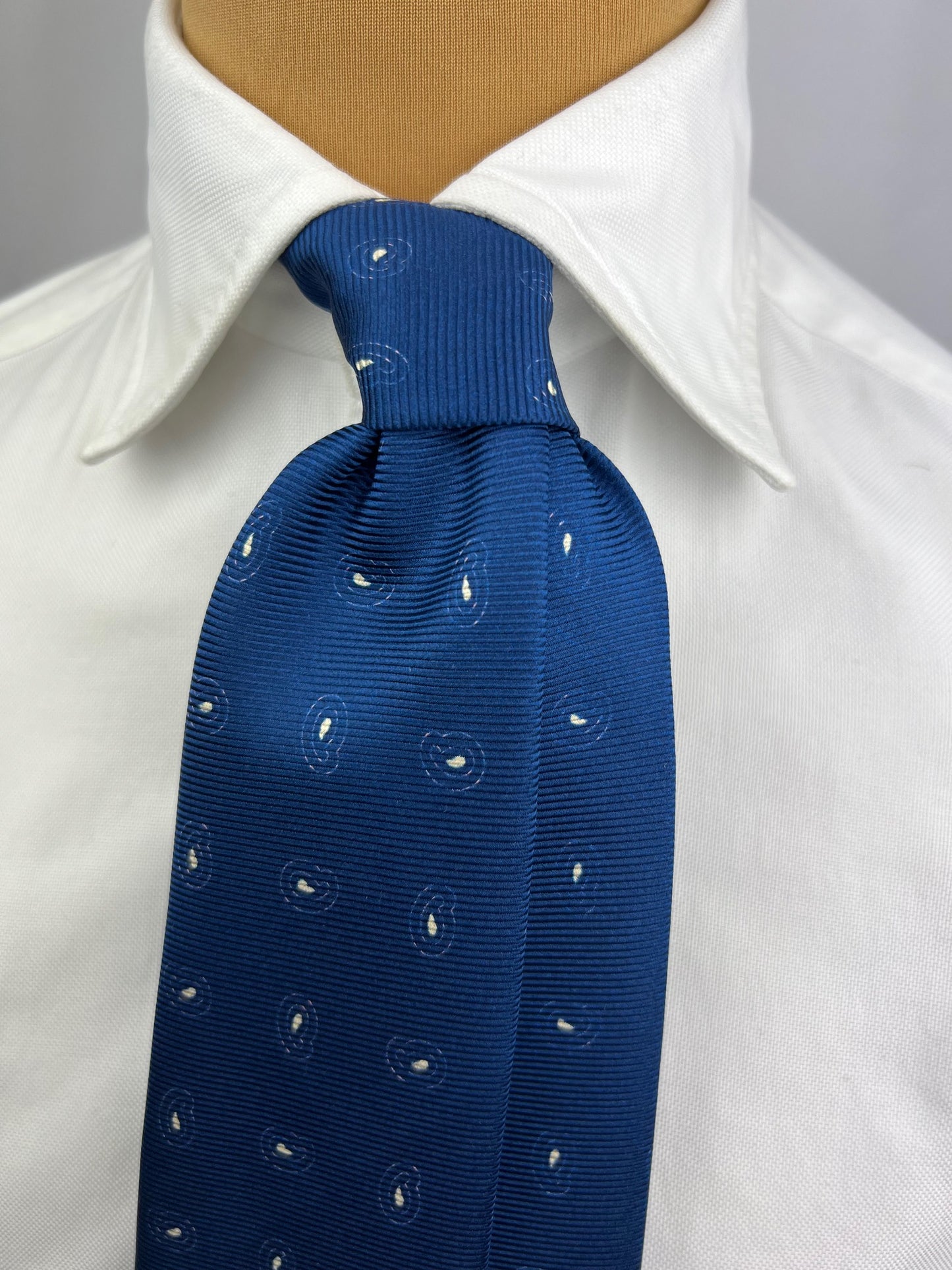 Tie #1008